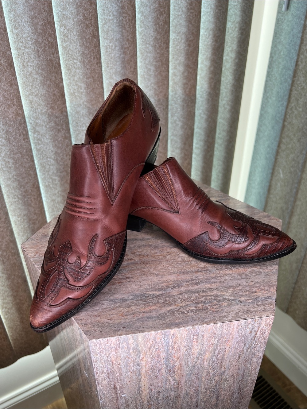 Hunt Club Vintage Brown Leather Western Slip-On Dress Shoes S-9M - Picture 3 of 9